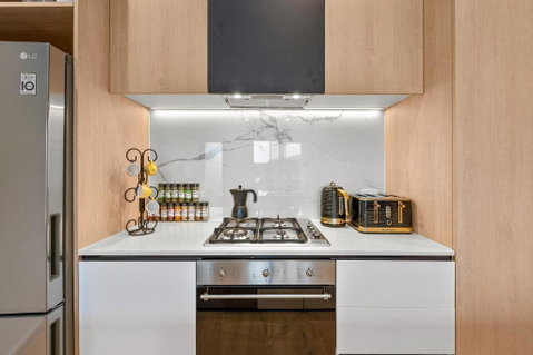 StayCentral - Boulevard Gardens (Coburg) - Palm Beach Accommodation 3