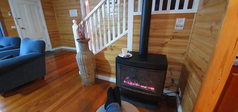 Belfast Cottages Port Fairy - Palm Beach Accommodation 3