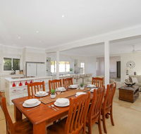 Bella House - Palm Beach Accommodation