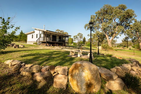 Bella Vista Stanthorpe - Palm Beach Accommodation 0