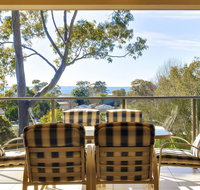 Bellima Beach House' 9 Jackson Close - huge duplex with air con and fabulous views - Palm Beach Accommodation