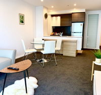 Best Located Brand New Apartment in Canberra CBD - Palm Beach Accommodation