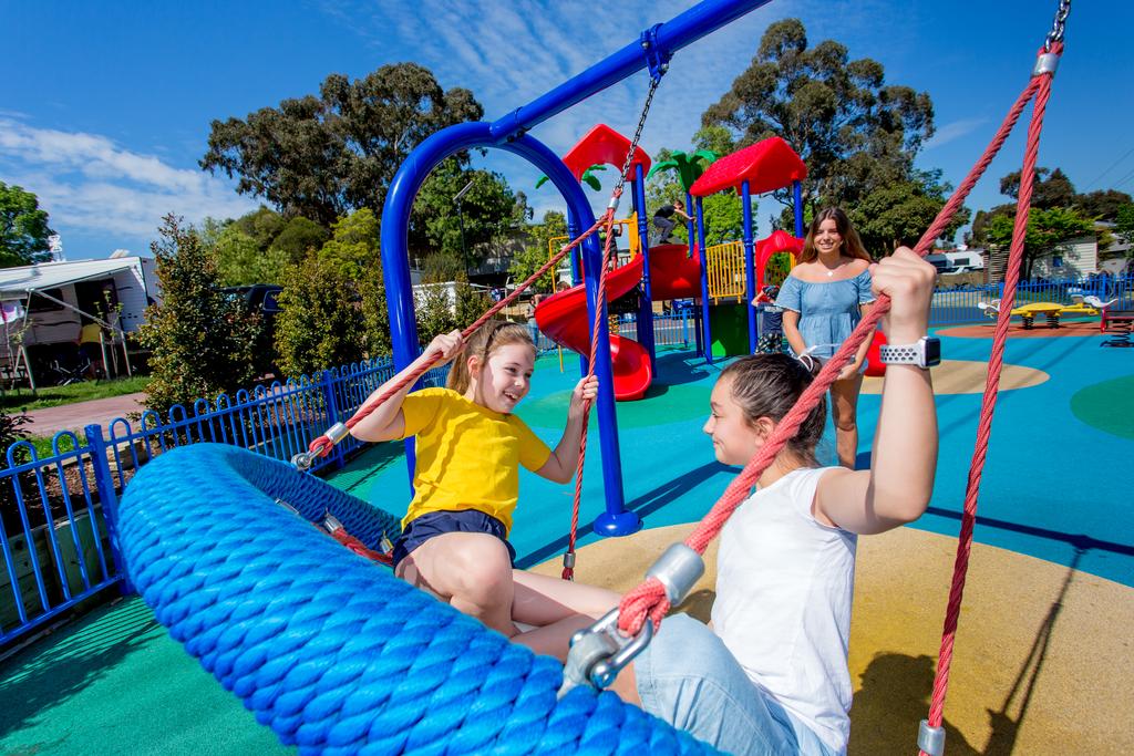 Coburg VIC Palm Beach Accommodation