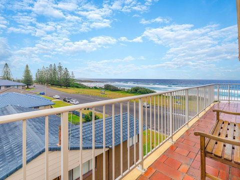 Bindaree 9 - Spectacular Views - Palm Beach Accommodation 2