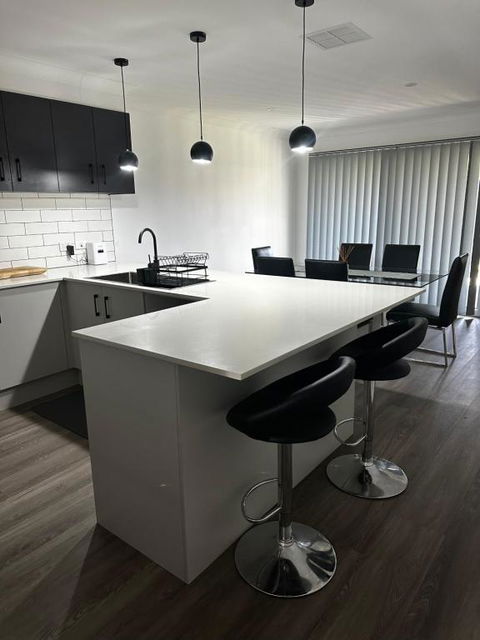 Xquisite - Palm Beach Accommodation 3