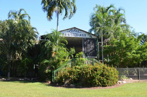 AAOK Lakes Resort And Caravan Park - Palm Beach Accommodation 4
