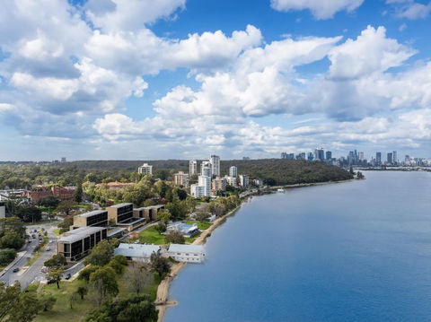 Wonil Hotel Perth - Handwritten Collection - Palm Beach Accommodation 3