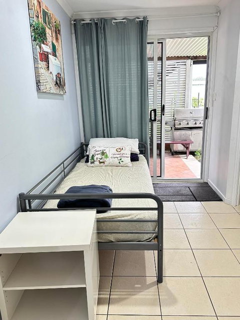 Zen Escape Guest House- Zen Garden Tiny Home, Nooky Studio - Palm Beach Accommodation 1