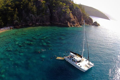 Sail, Snorkel, SUP & Kayak Charter Whitsundays - Palm Beach Accommodation 2