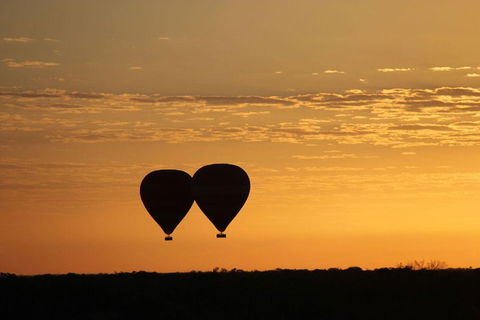 Early Morning Ballooning In Alice Springs - Palm Beach Accommodation 2