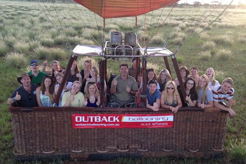 Early Morning Ballooning In Alice Springs - Palm Beach Accommodation 3
