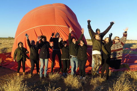 Early Morning Ballooning In Alice Springs - Palm Beach Accommodation 5