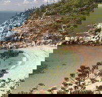 Townsville Helicopter Tour - Palm Beach Accommodation