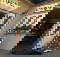 Small Group Adelaide Hills and Hahndorf Hideaway Tour from Adelaide - Palm Beach Accommodation