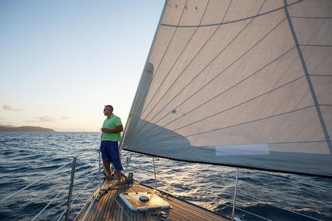 2-Night Cabin Charter Aboard Cruising Yacht Milady - Palm Beach Accommodation 4