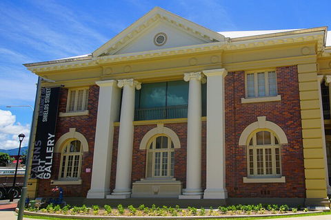 Cairns History Walking Tour - Palm Beach Accommodation 3