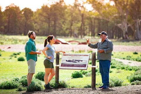 Yura Udnyu - Our Culture, Your Culture (Aboriginal Cultural Walk) - Palm Beach Accommodation 3