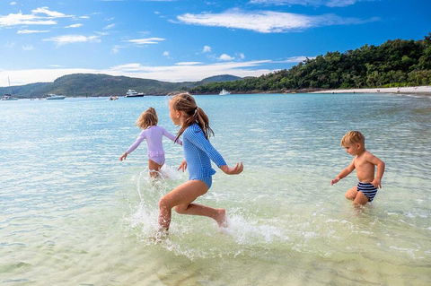 Whitehaven Beach And Daydream Island Cruise - Palm Beach Accommodation 3